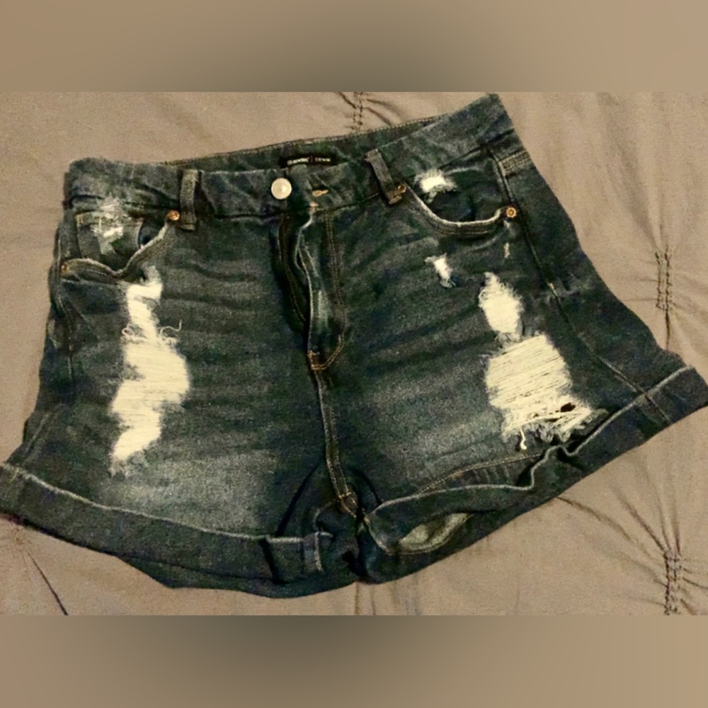 Women’s denim shorts size 8/10 large